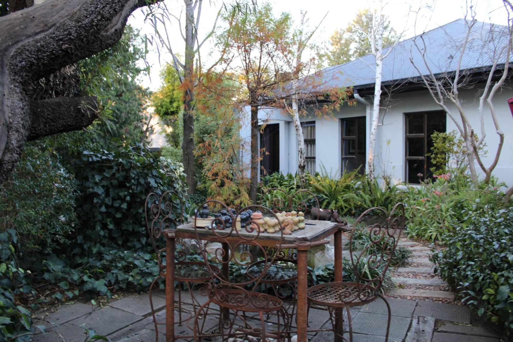 Jedidja Bed And Breakfast Bloemfontein Exterior photo